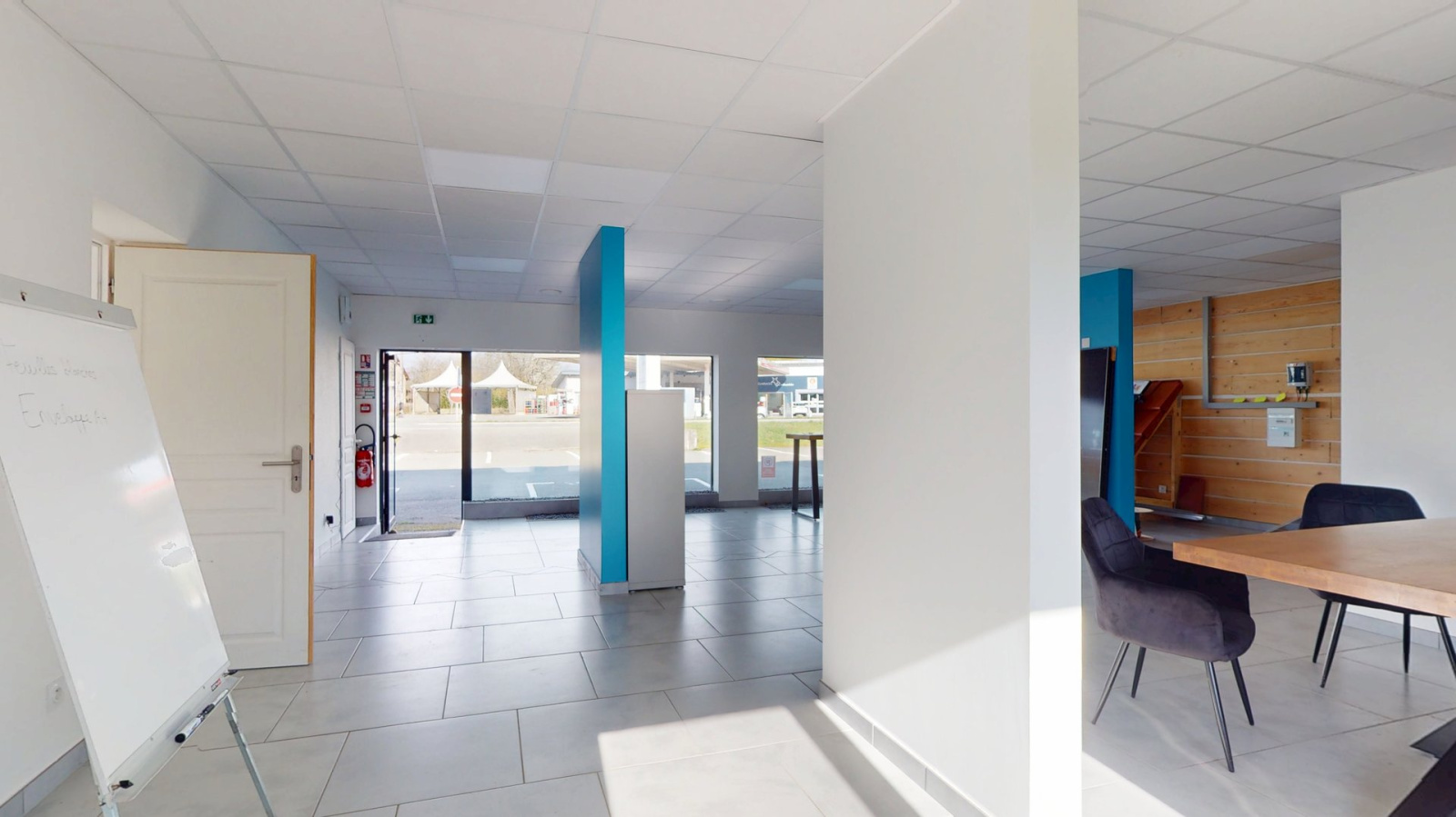 Image_, Local commercial, Menoncourt, ref :2329