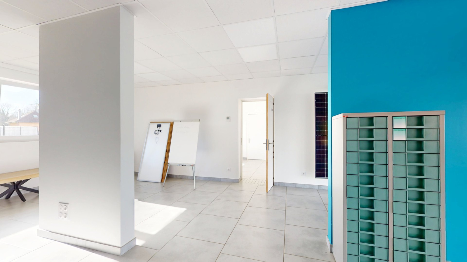 Image_, Local commercial, Menoncourt, ref :2329