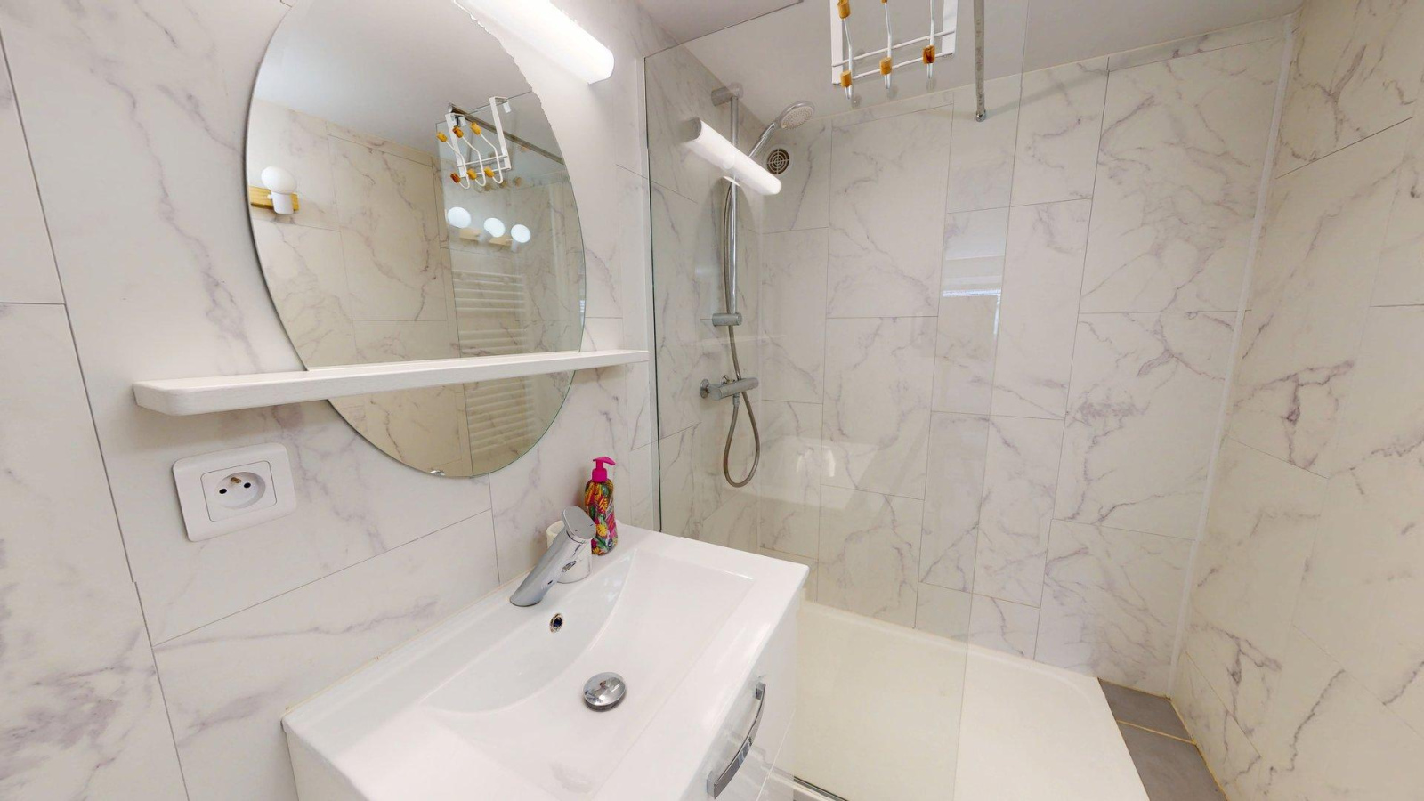 Image_, Studio, Essert, ref :2127